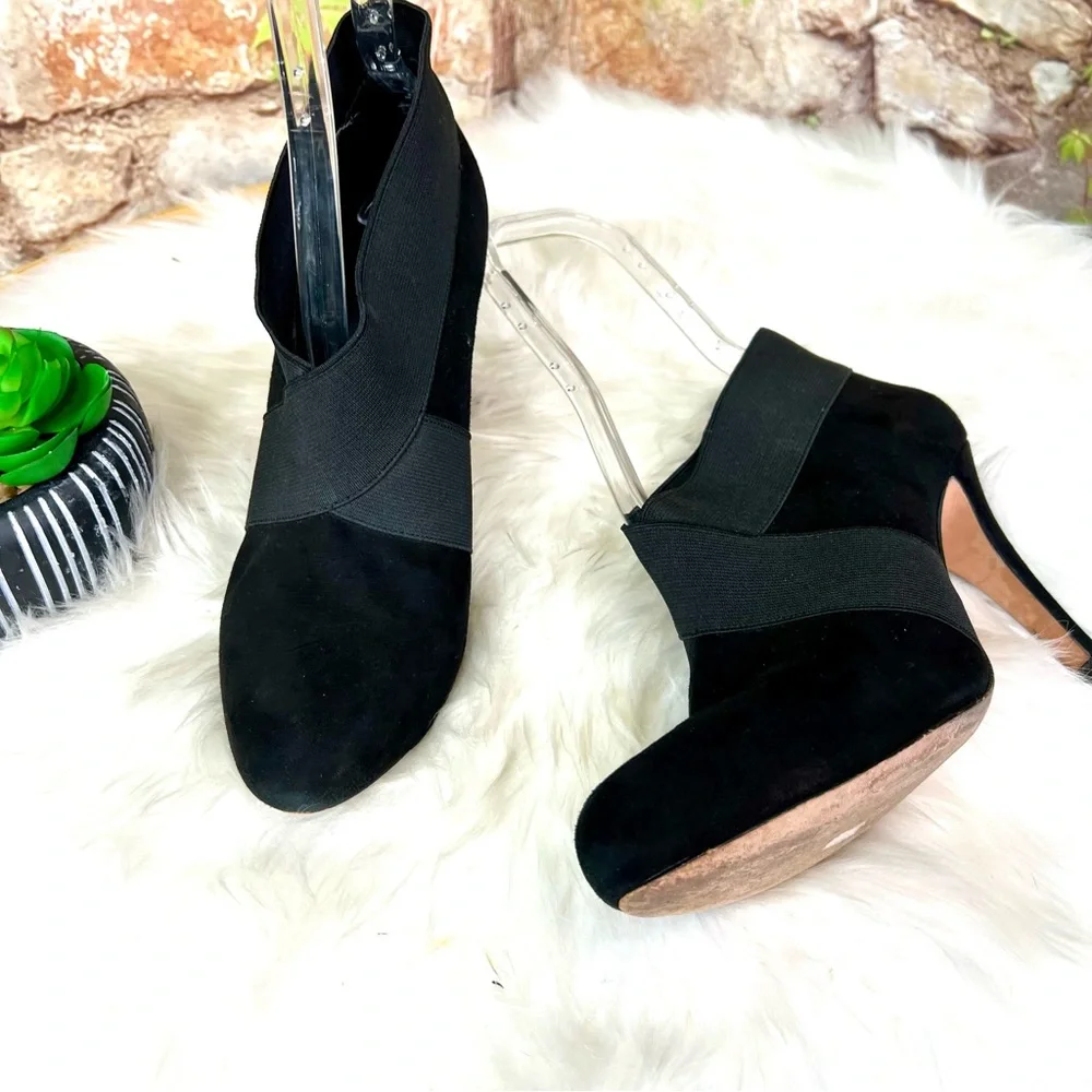 SAKS FIFTH AVE Quiet Luxury Black Suede Ankle Boots with Stretch Topline, 8